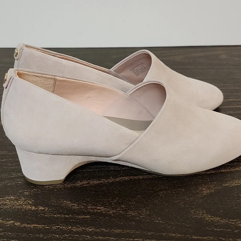 TARYN ROSE SUEDE SLIP ON LOAFERS Brenda SIZE 7.5 New